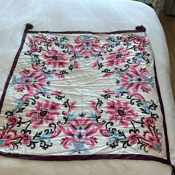 Kate Spade Silk Scarf NWT - Picture 3 of 3